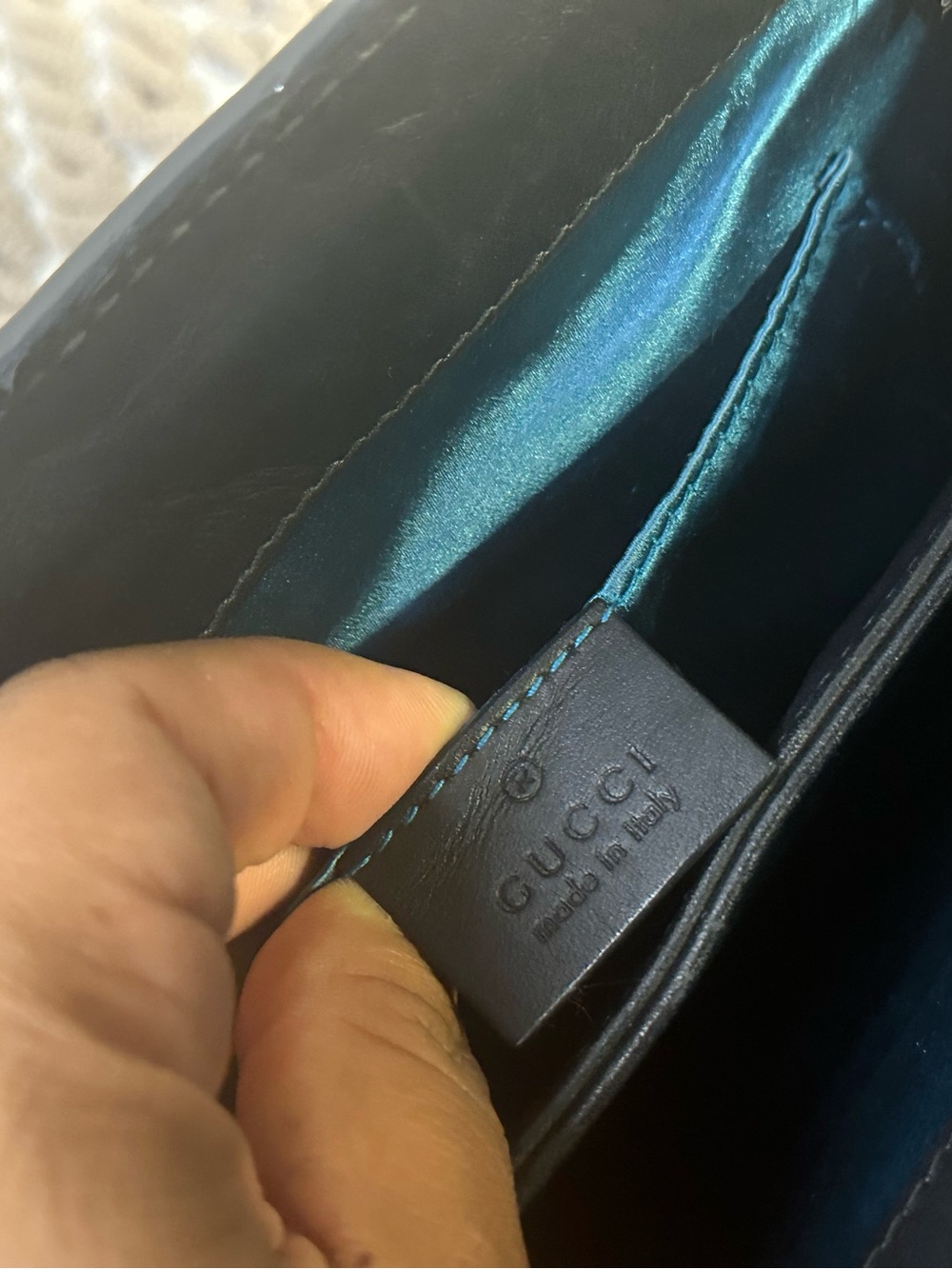 Gucci purse - Picture 8 of 16